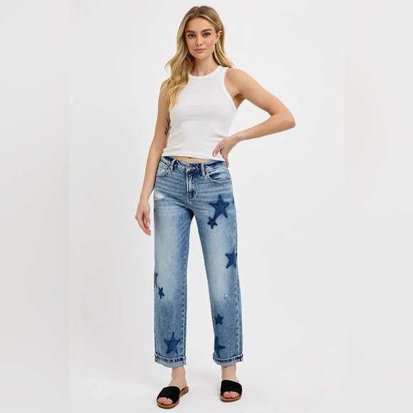 🎊🎊 Host Pick 🎊🎊 RISEN Full Size Mid Rise Boyfriend Star  Cuffed Jeans Plus Size - Picture 1 of 9
